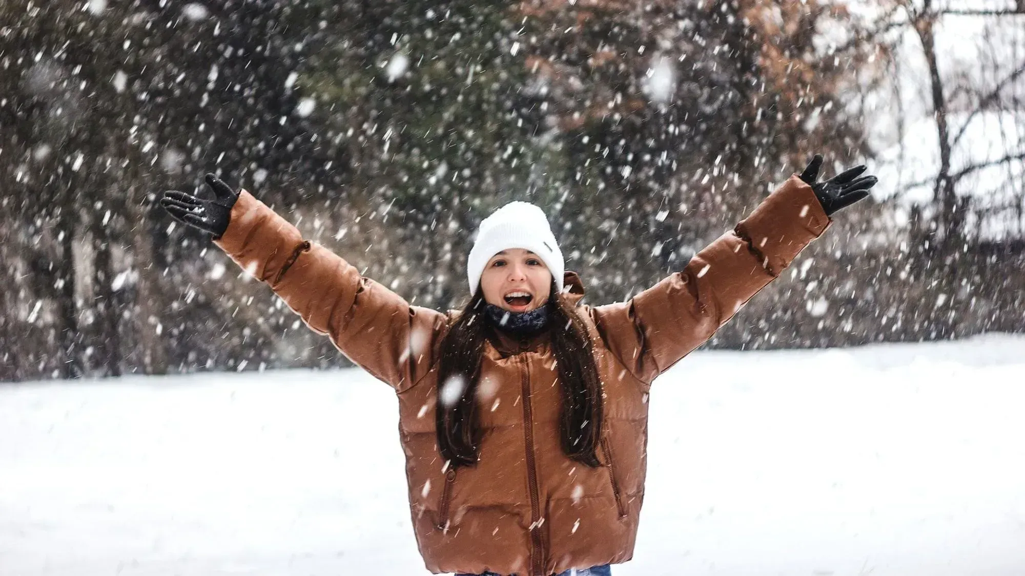 Modelo na neve.