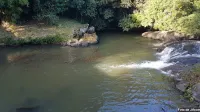 Lagoa acima da cachoeira.